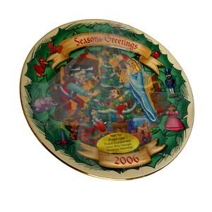 Walt Disney Christmas Through The Years Collection Pinocchio Collector Plate